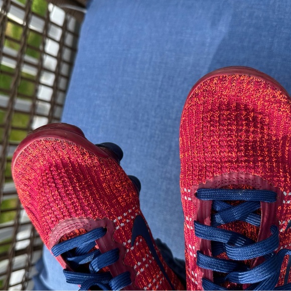 Nike Air Vapormax Flyknit 3 GS Red/Blue Size 7 - Picture 10 of 10
